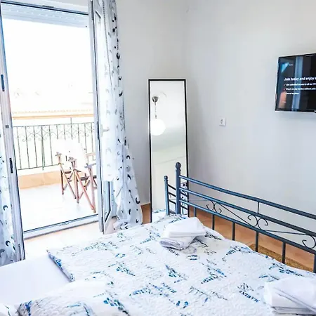 Nowhere Apartment Pefkochori